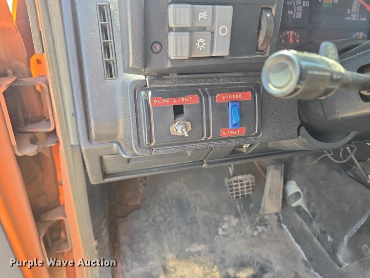 image for item ER5450 1990 Chevrolet C70 dump truck