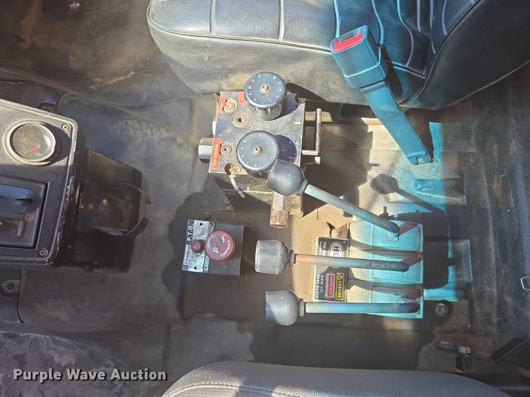 image for item ER5450 1990 Chevrolet C70 dump truck