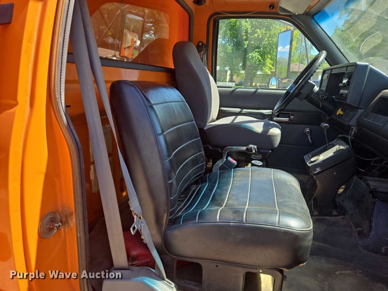 image for item ER5450 1990 Chevrolet C70 dump truck