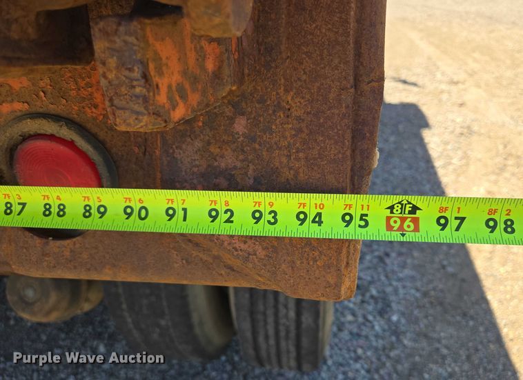 image for item ER5451 1985 Ford LT8000 dump truck