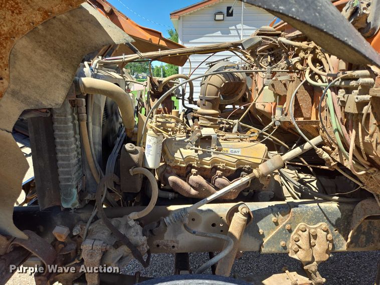 image for item ER5451 1985 Ford LT8000 dump truck