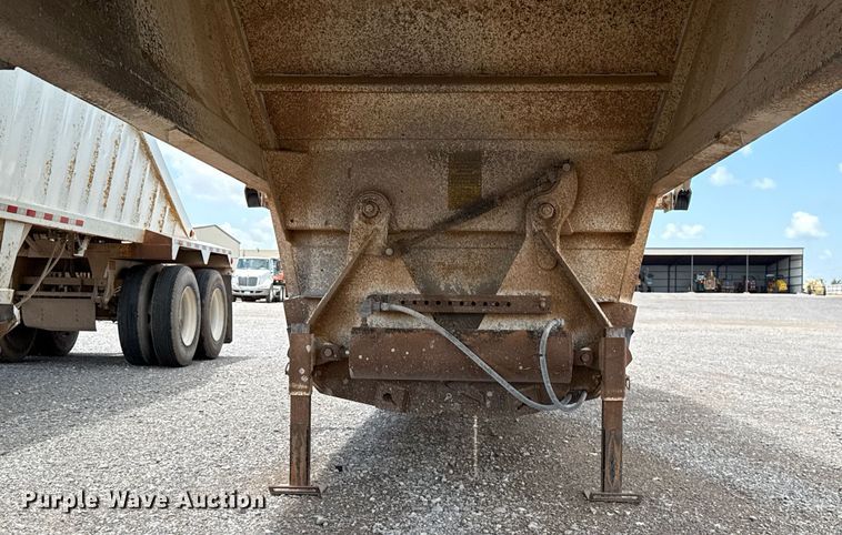 image for item HI9291 2016 Armor Lite SBD-40 bottom dump trailer