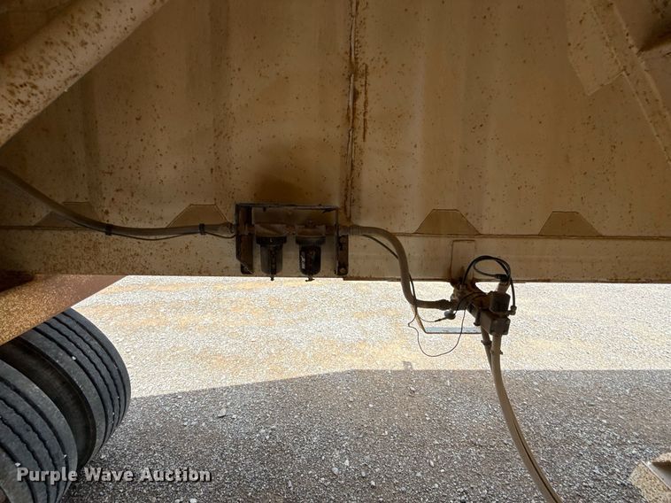 image for item HI9291 2016 Armor Lite SBD-40 bottom dump trailer