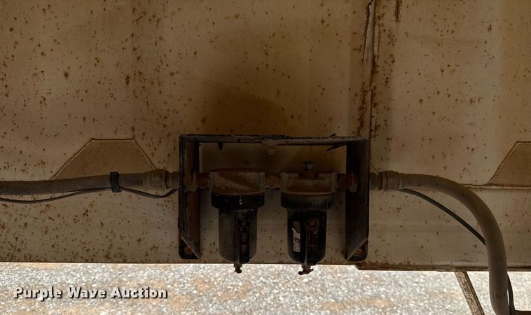 image for item HI9291 2016 Armor Lite SBD-40 bottom dump trailer