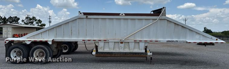 image for item HI9292 2016 Armor Lite SBD-40 bottom dump trailer