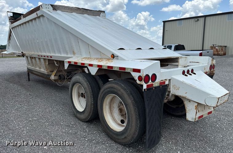 image for item HI9292 2016 Armor Lite SBD-40 bottom dump trailer