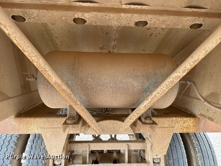 image for item HI9292 2016 Armor Lite SBD-40 bottom dump trailer