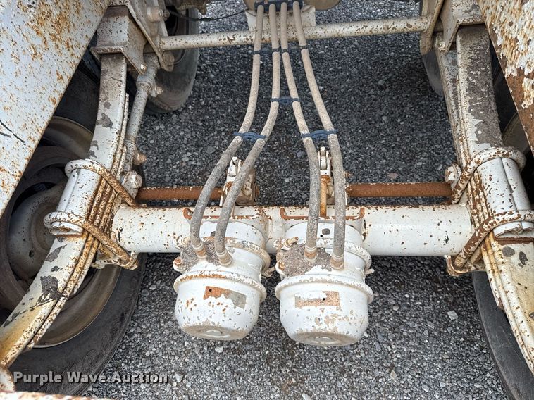 image for item HI9292 2016 Armor Lite SBD-40 bottom dump trailer