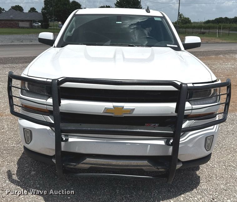 image for item HI9293 2018 Chevrolet Silverado 1500 Crew Cab pickup truck