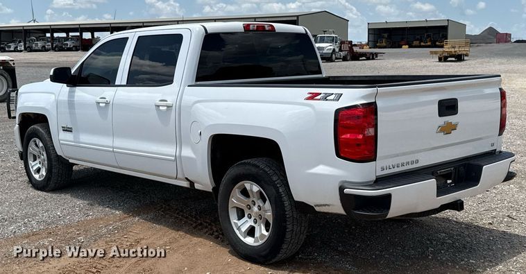 image for item HI9293 2018 Chevrolet Silverado 1500 Crew Cab pickup truck