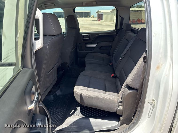 image for item HI9293 2018 Chevrolet Silverado 1500 Crew Cab pickup truck