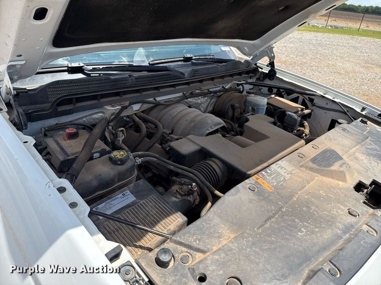 image for item HI9293 2018 Chevrolet Silverado 1500 Crew Cab pickup truck