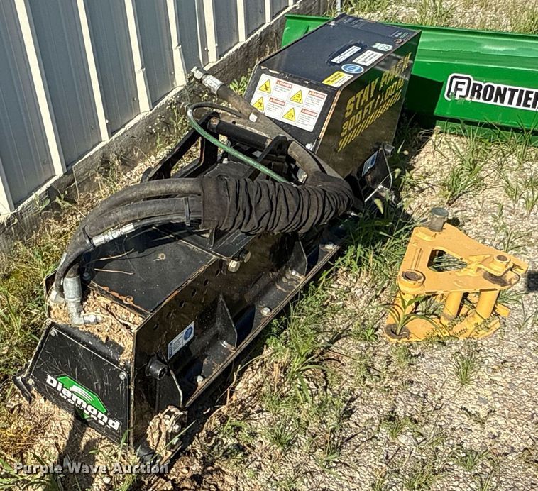 image for item HI9303 Diamond Mowers excavator mulcher