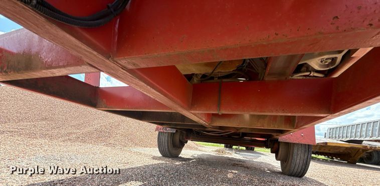 image for item HI9306 2016 Morbark Beever M18R wood chipper