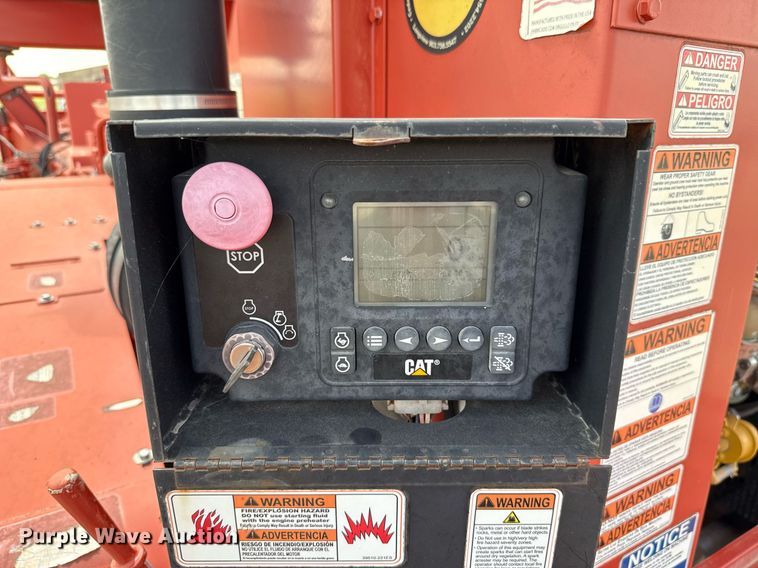 image for item HI9306 2016 Morbark Beever M18R wood chipper