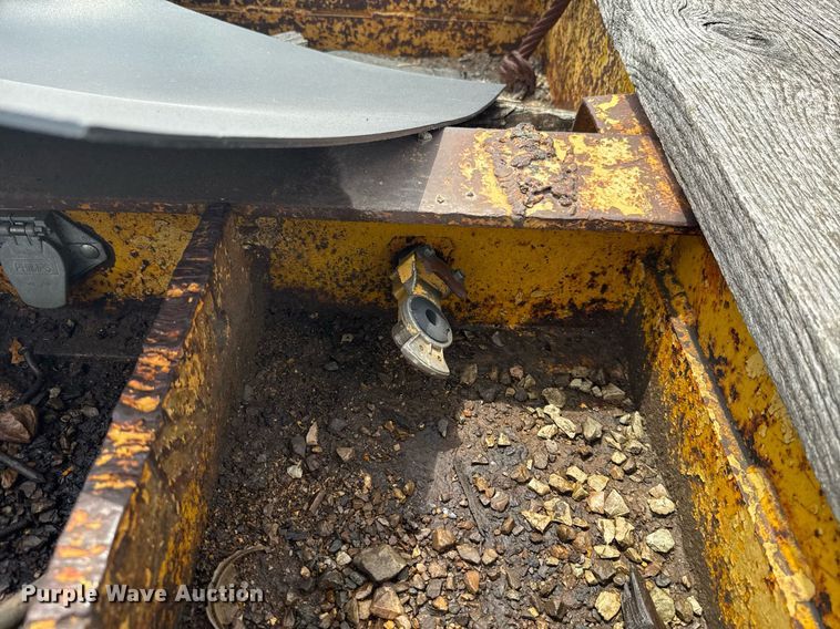 image for item HI9308 1978 Load King 352LF lowboy equipment trailer