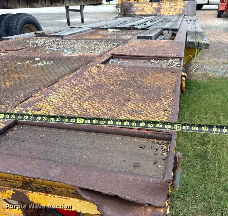 image for item HI9308 1978 Load King 352LF lowboy equipment trailer