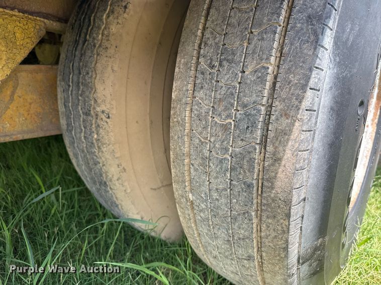 image for item HI9308 1978 Load King 352LF lowboy equipment trailer