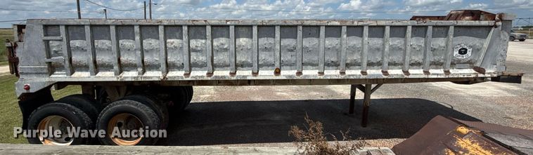 image for item HI9309 1984 Lufkin TD31 30/27 end dump trailer