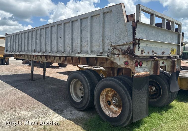 image for item HI9309 1984 Lufkin TD31 30/27 end dump trailer