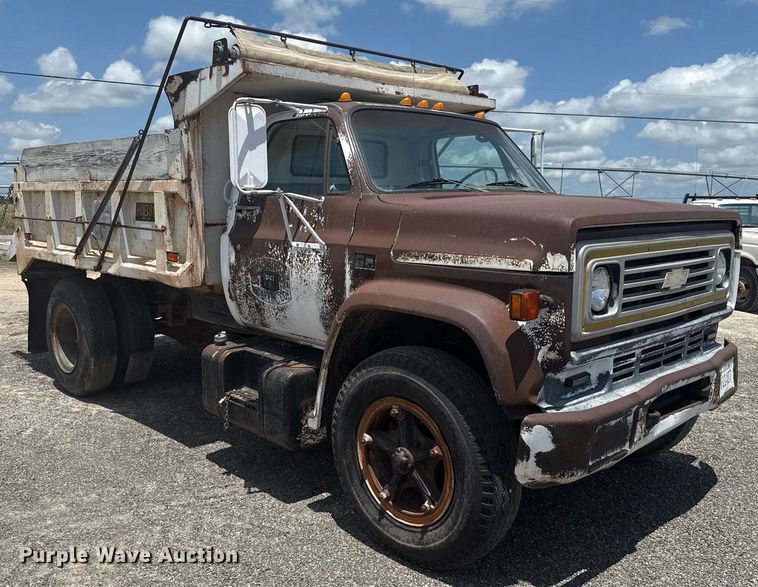 image for item HI9311 1986 Chevrolet C70 dump truck