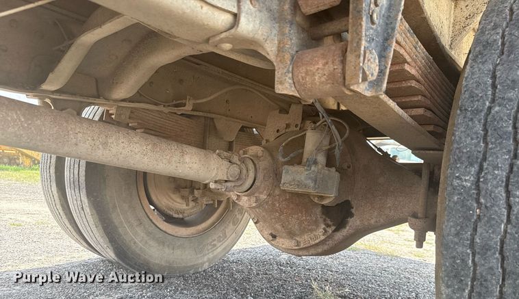 image for item HI9311 1986 Chevrolet C70 dump truck