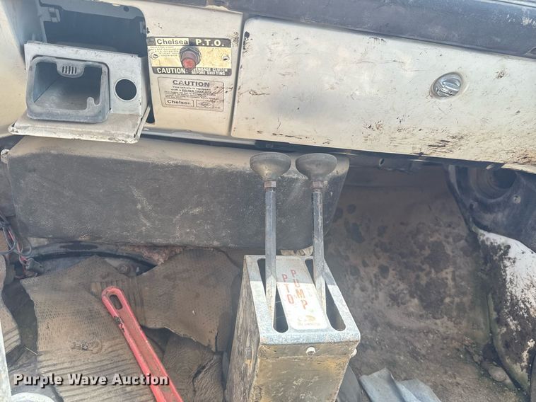 image for item HI9311 1986 Chevrolet C70 dump truck