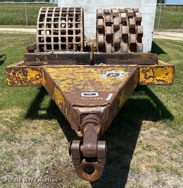 image for item HI9312 Hyster combination double drum roller