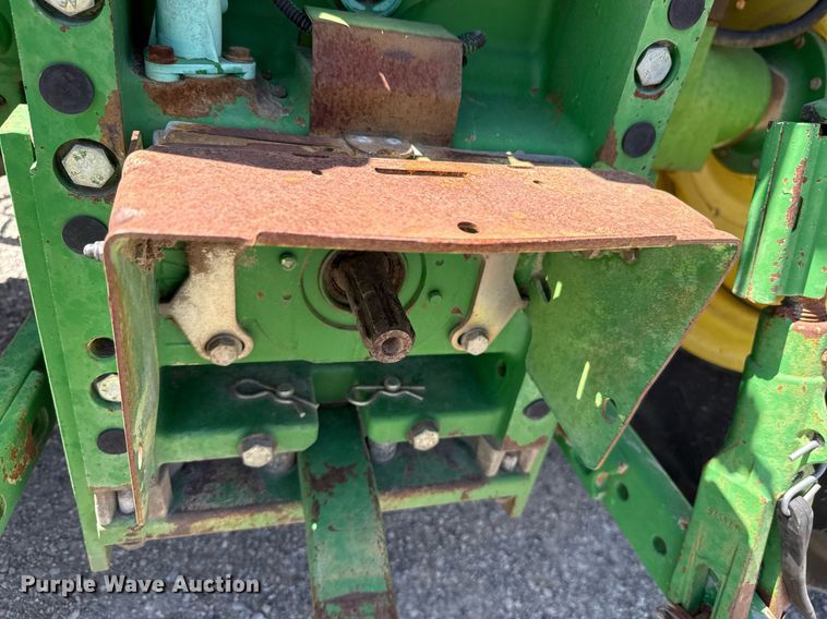 image for item HI9315 2001 John Deere 6405 tractor