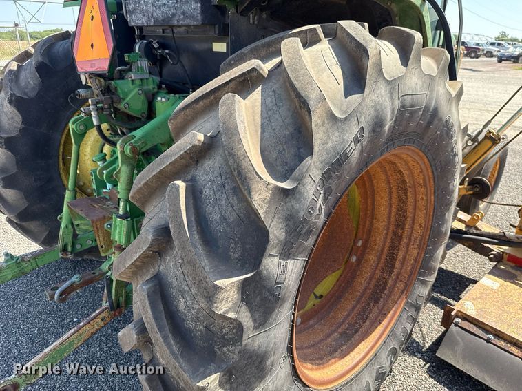 image for item HI9315 2001 John Deere 6405 tractor