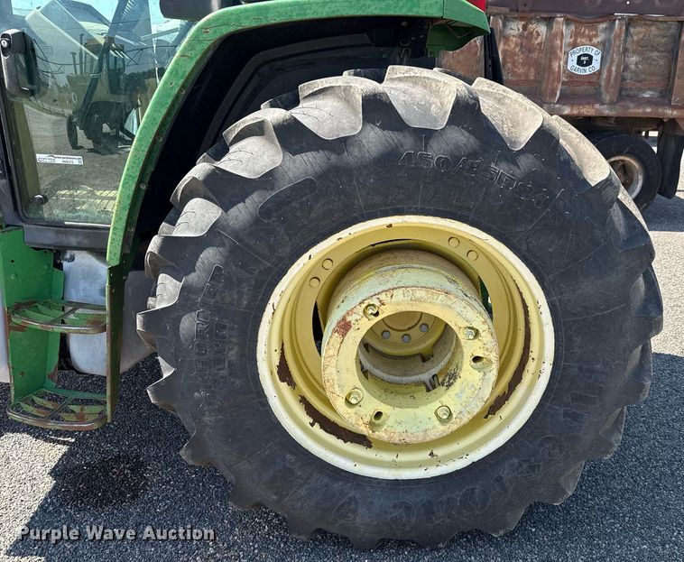 image for item HI9315 2001 John Deere 6405 tractor