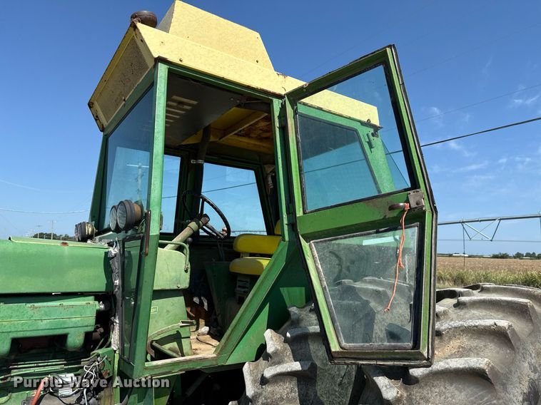 image for item HI9316 1970 John Deere 4520 tractor