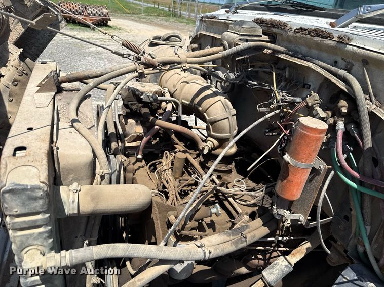 image for item HI9317 1980 Ford 8000 dump truck