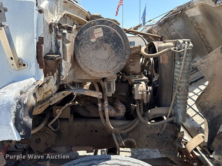 image for item HI9317 1980 Ford 8000 dump truck