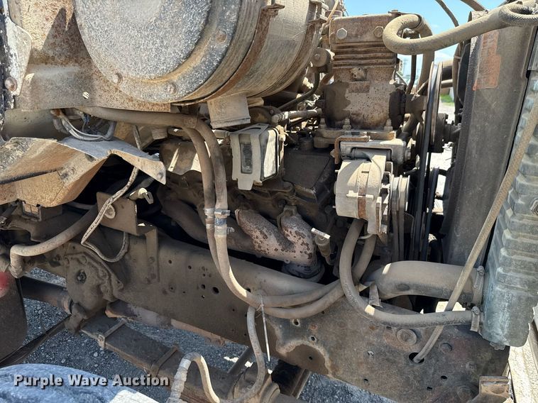 image for item HI9317 1980 Ford 8000 dump truck