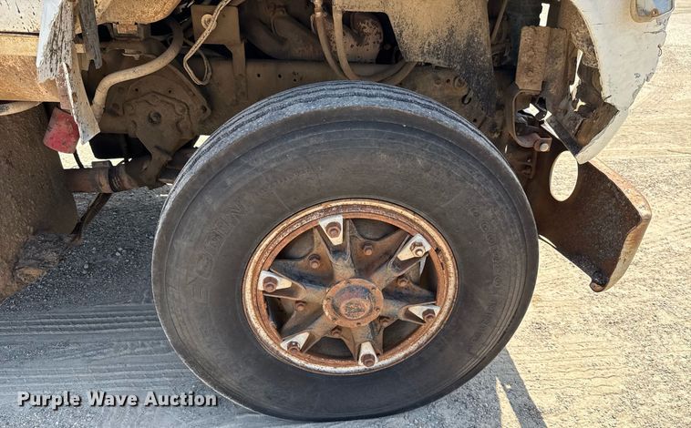 image for item HI9317 1980 Ford 8000 dump truck