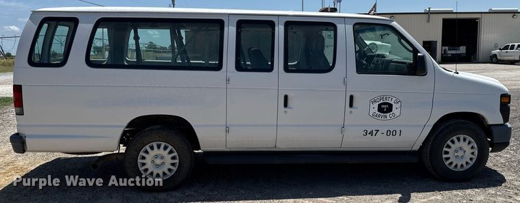 image for item HI9318 2012 Ford E350 van