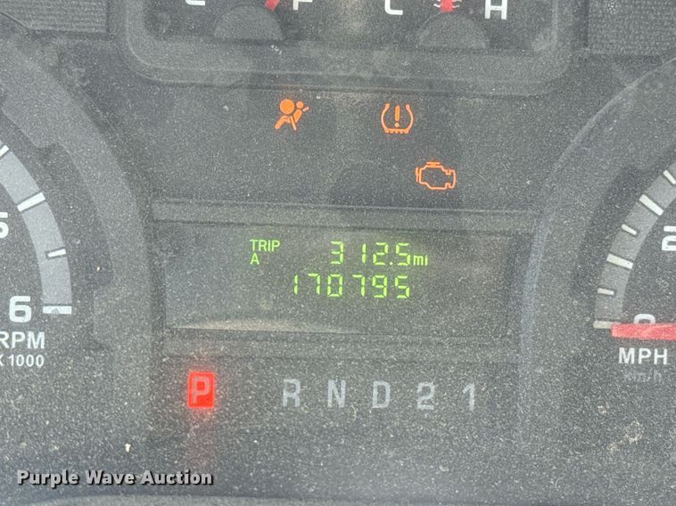 image for item HI9318 2012 Ford E350 van