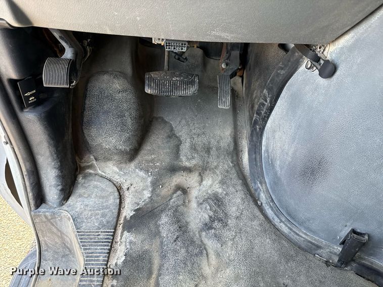 image for item HI9318 2012 Ford E350 van