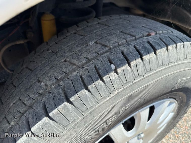 image for item HI9318 2012 Ford E350 van