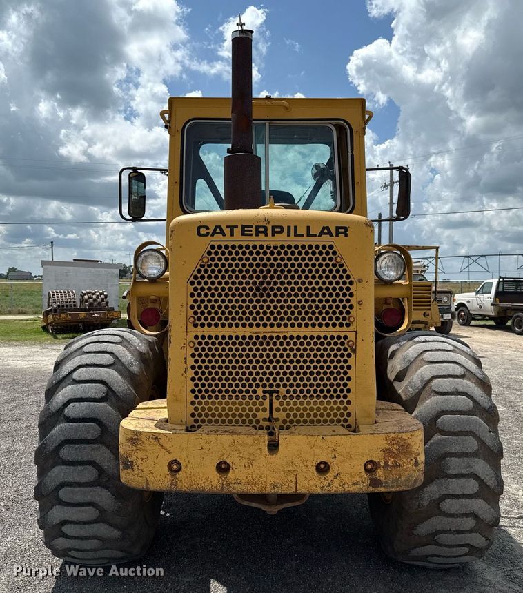 image for item HI9320 1980 Caterpillar 950 wheel loader
