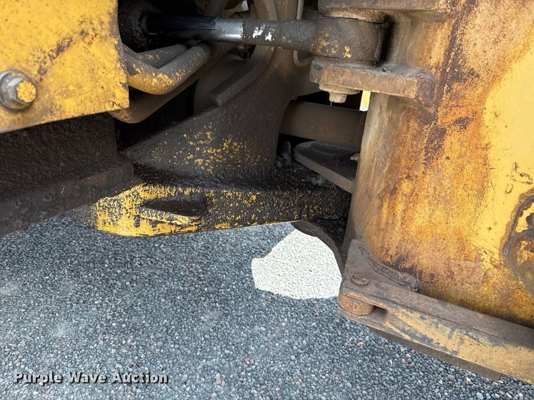 image for item HI9320 1980 Caterpillar 950 wheel loader