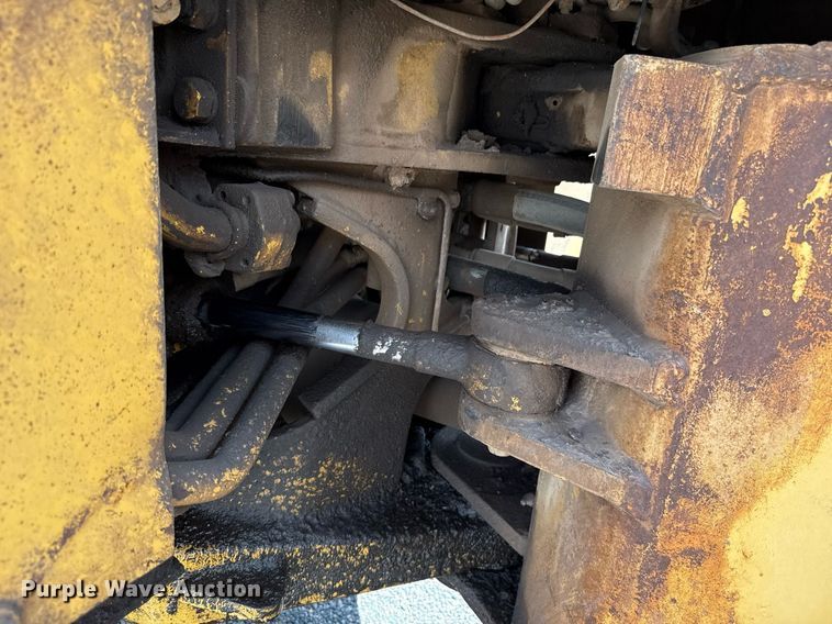 image for item HI9320 1980 Caterpillar 950 wheel loader