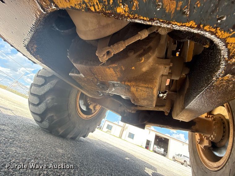 image for item HI9320 1980 Caterpillar 950 wheel loader