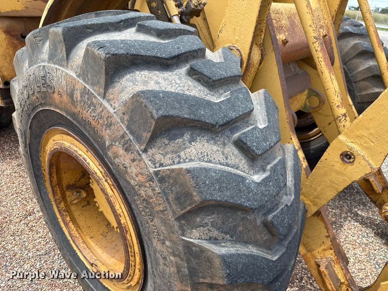 image for item HI9320 1980 Caterpillar 950 wheel loader
