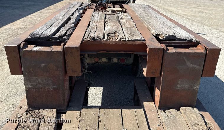 image for item HI9321 1993 Nuttal drop deck equipment trailer