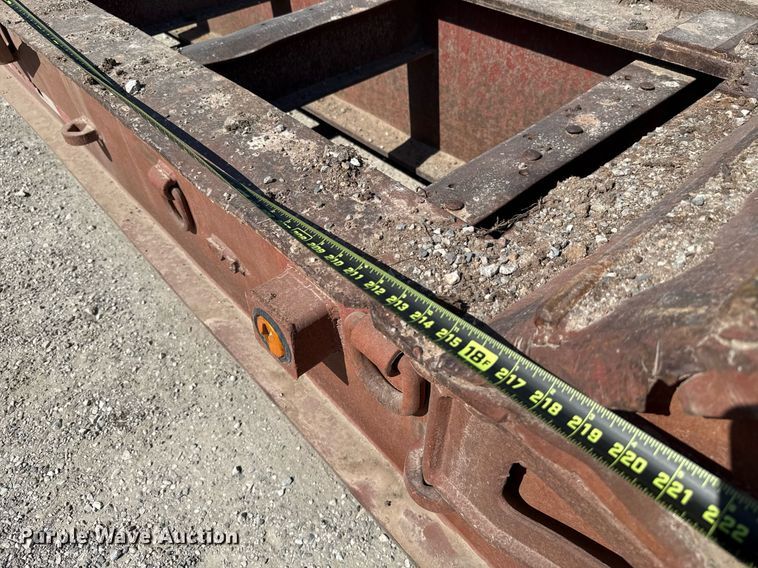image for item HI9321 1993 Nuttal drop deck equipment trailer