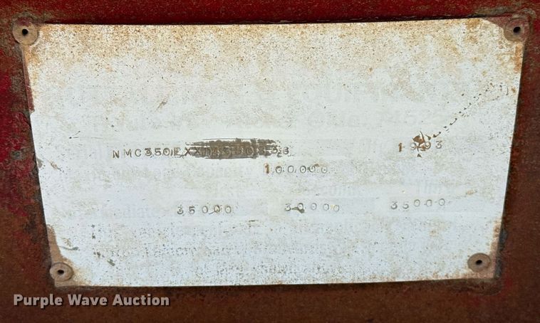 image for item HI9321 1993 Nuttal drop deck equipment trailer