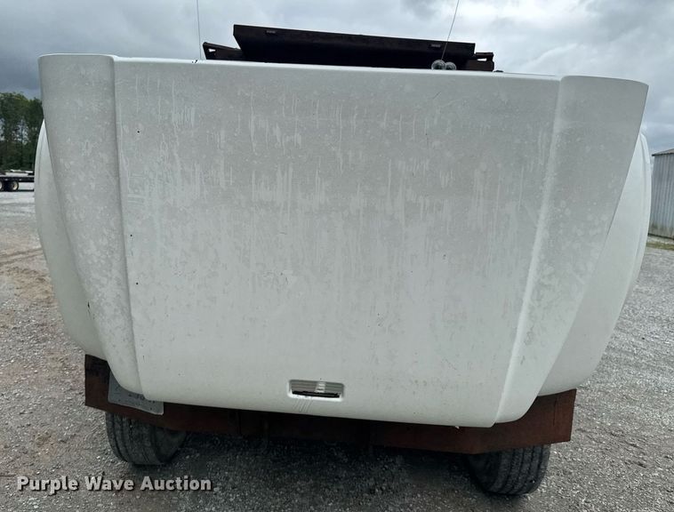 image for item LG9155 1999 International 4900 dump truck