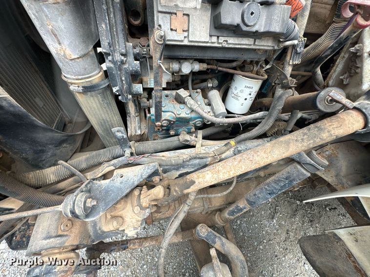 image for item LG9155 1999 International 4900 dump truck